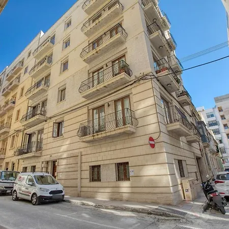 Apartamento Modern Seaside Penthouse Jacuzzi Bbq Sun Deck Sliema