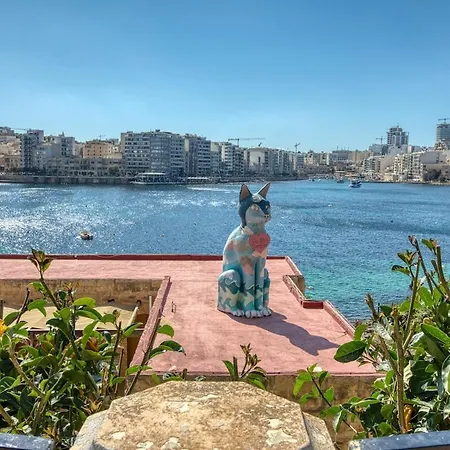 Modern Seaside Penthouse Jacuzzi Bbq Sun Deck *