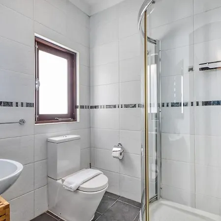 Modern Seaside Penthouse Jacuzzi Bbq Sun Deck Apartamento Sliema